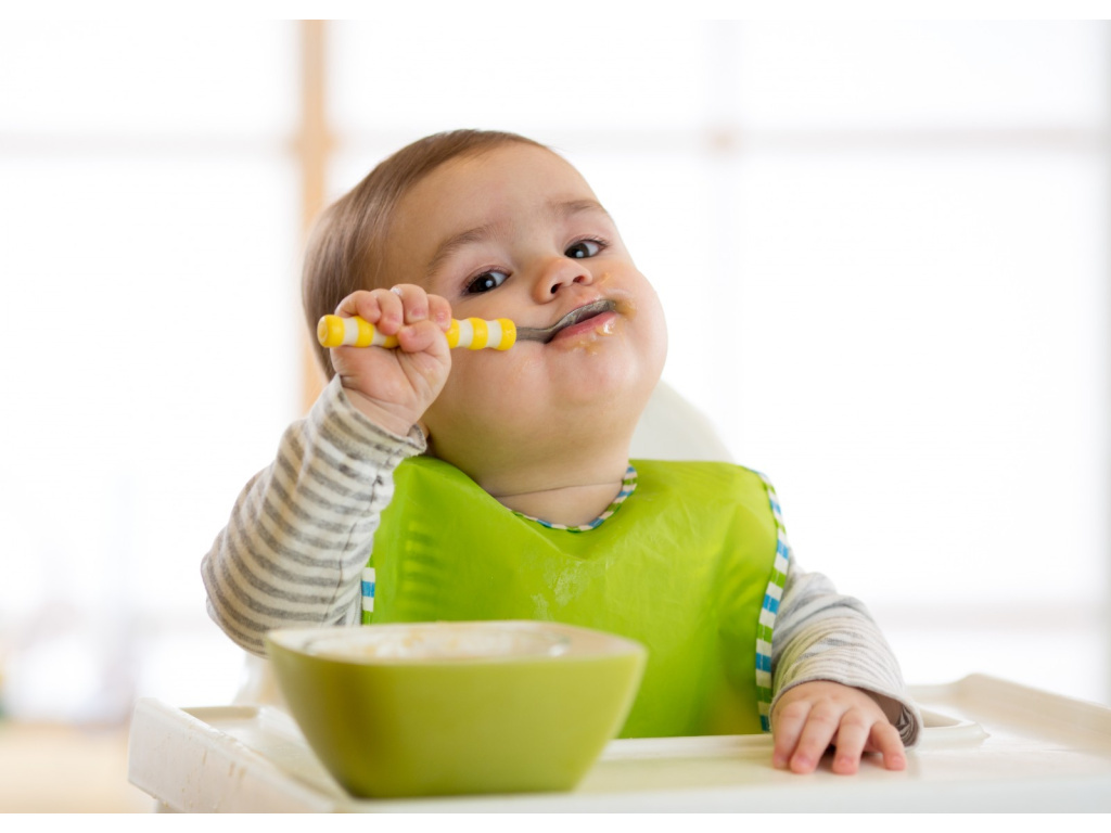 Консультация для родителей воспитанников раннего возраста: "Ребёнок плохо ест. Что делать?"
